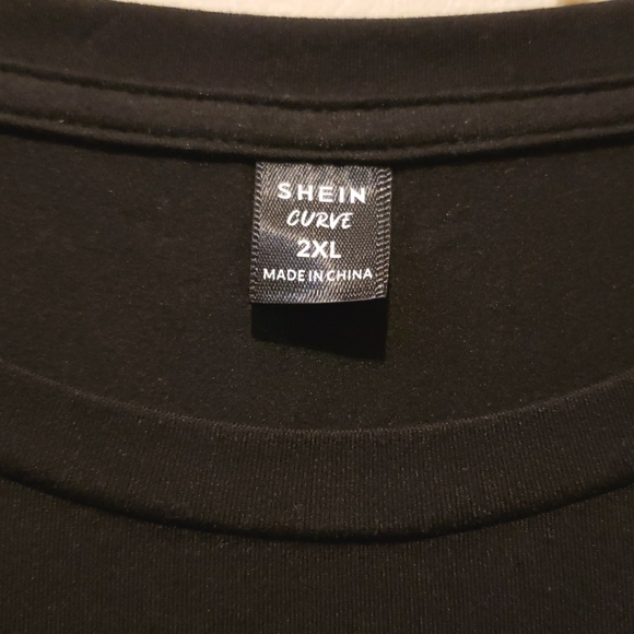 New without tags womens plus size 2XL Black Rainbow Sunrays T-Shirt - Picture 3 of 7